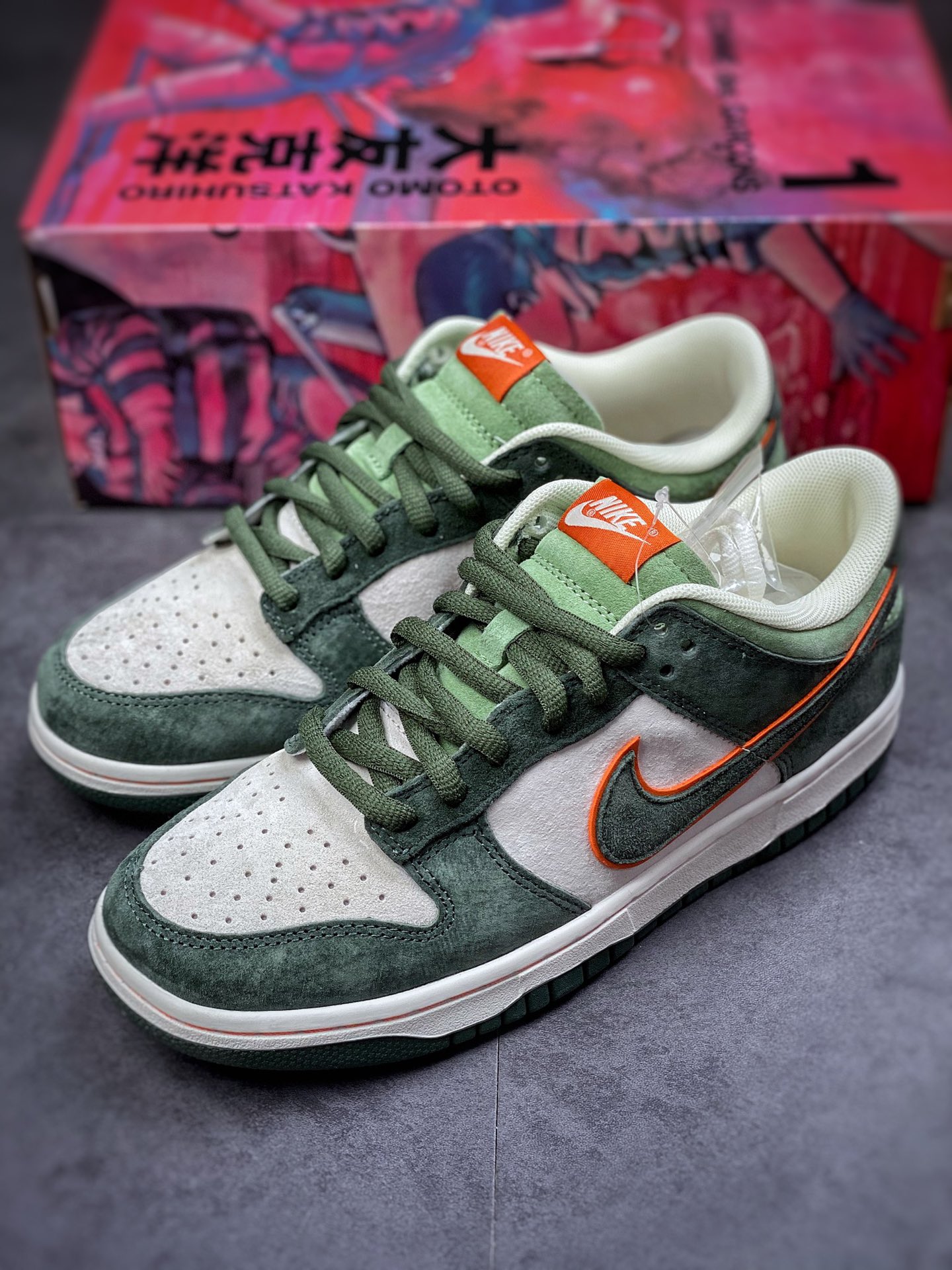 200 #性价比版本 Otomo Katsuhiro x Nike SB Dunk Low ”Steamboy OST”  LF0039-007