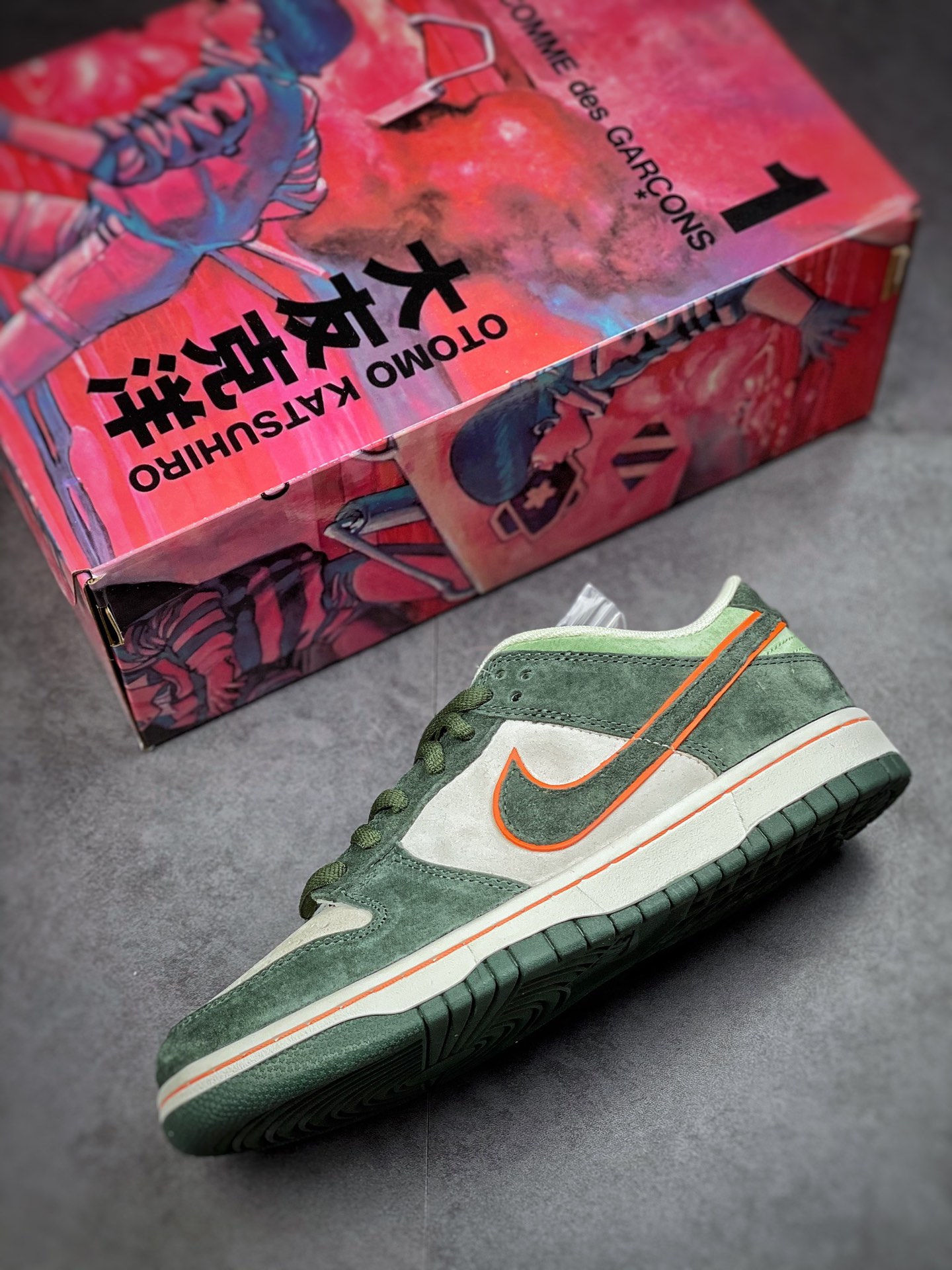200 #性价比版本 Otomo Katsuhiro x Nike SB Dunk Low ”Steamboy OST”  LF0039-007