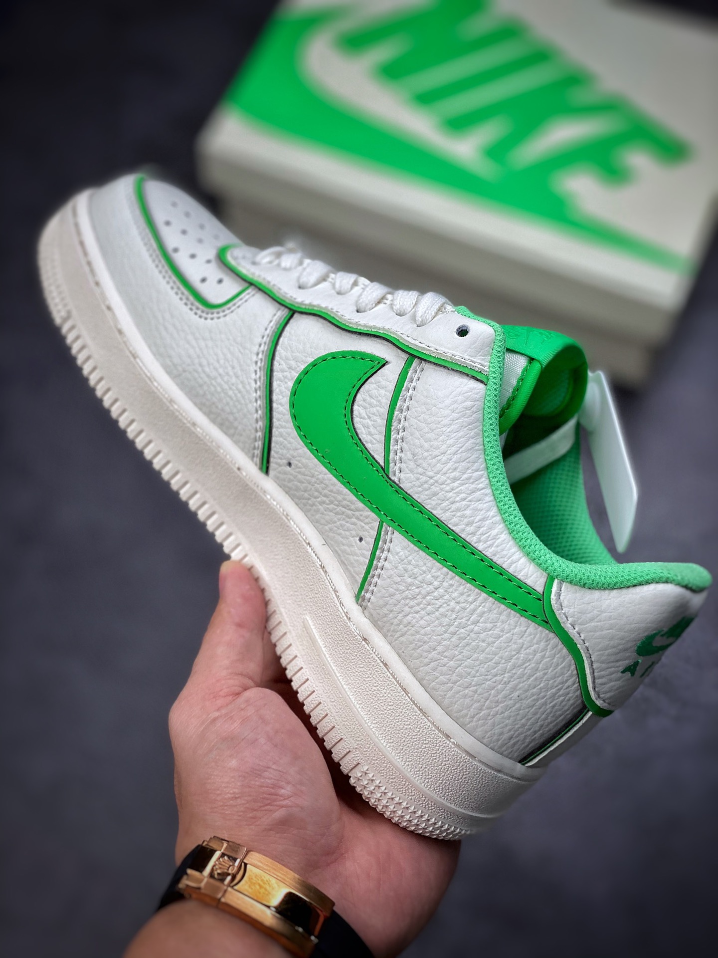 260 Nike Air Force 1 Low 07 米绿炫彩“夜魔侠” UH8958-022