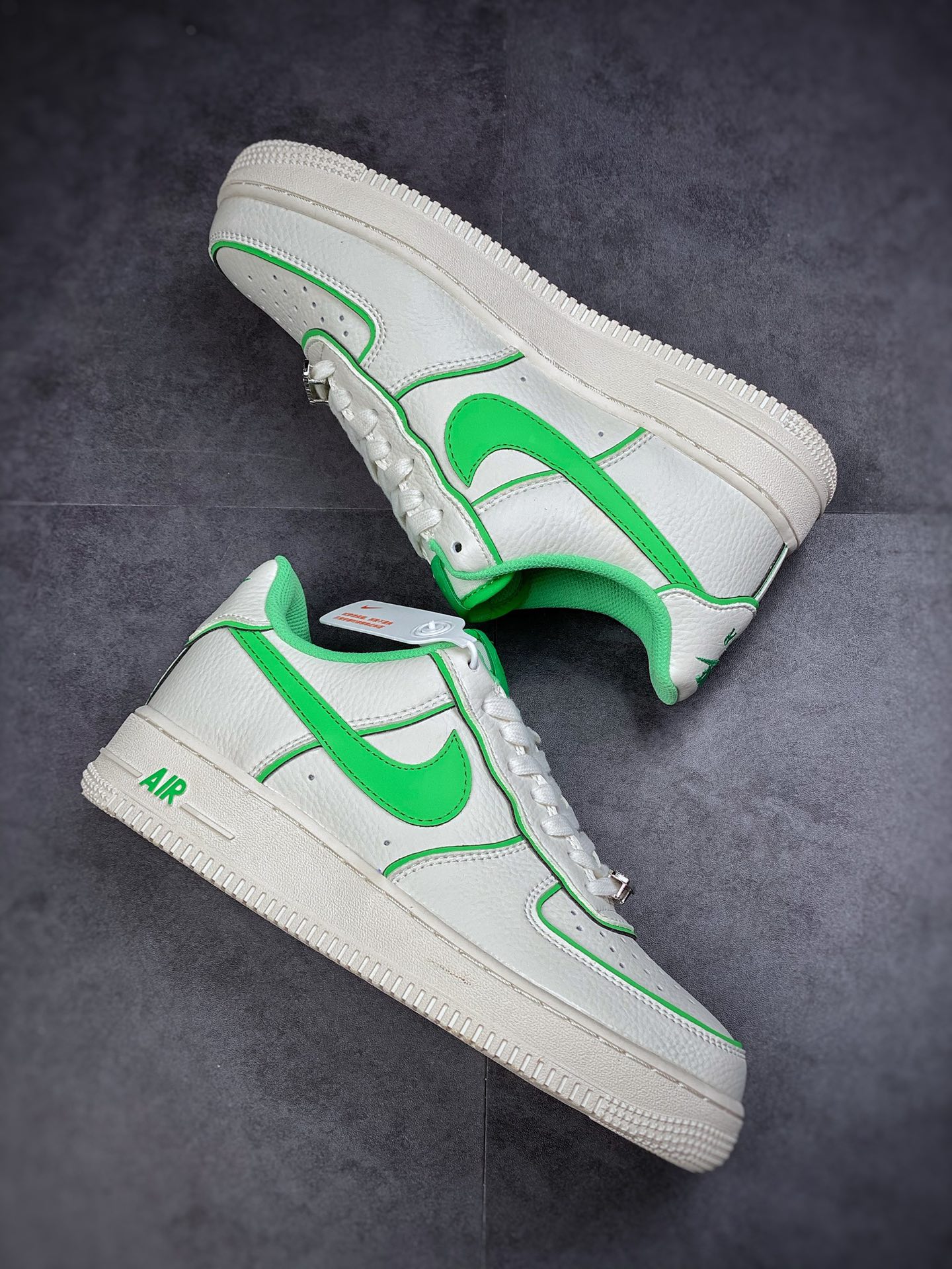260 Nike Air Force 1 Low 07 米绿炫彩“夜魔侠” UH8958-022