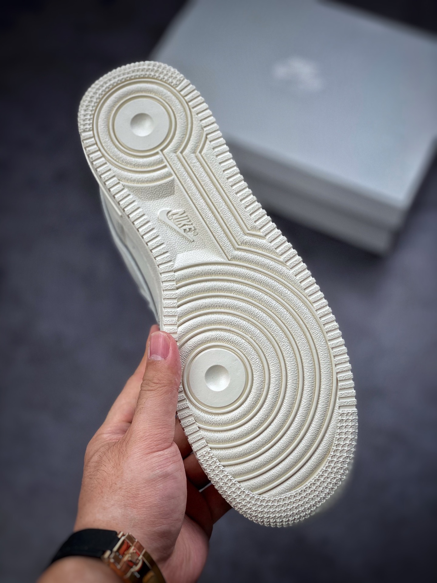 220 Nike Air Force 1 Low 07 兔八哥 白灰315122-606