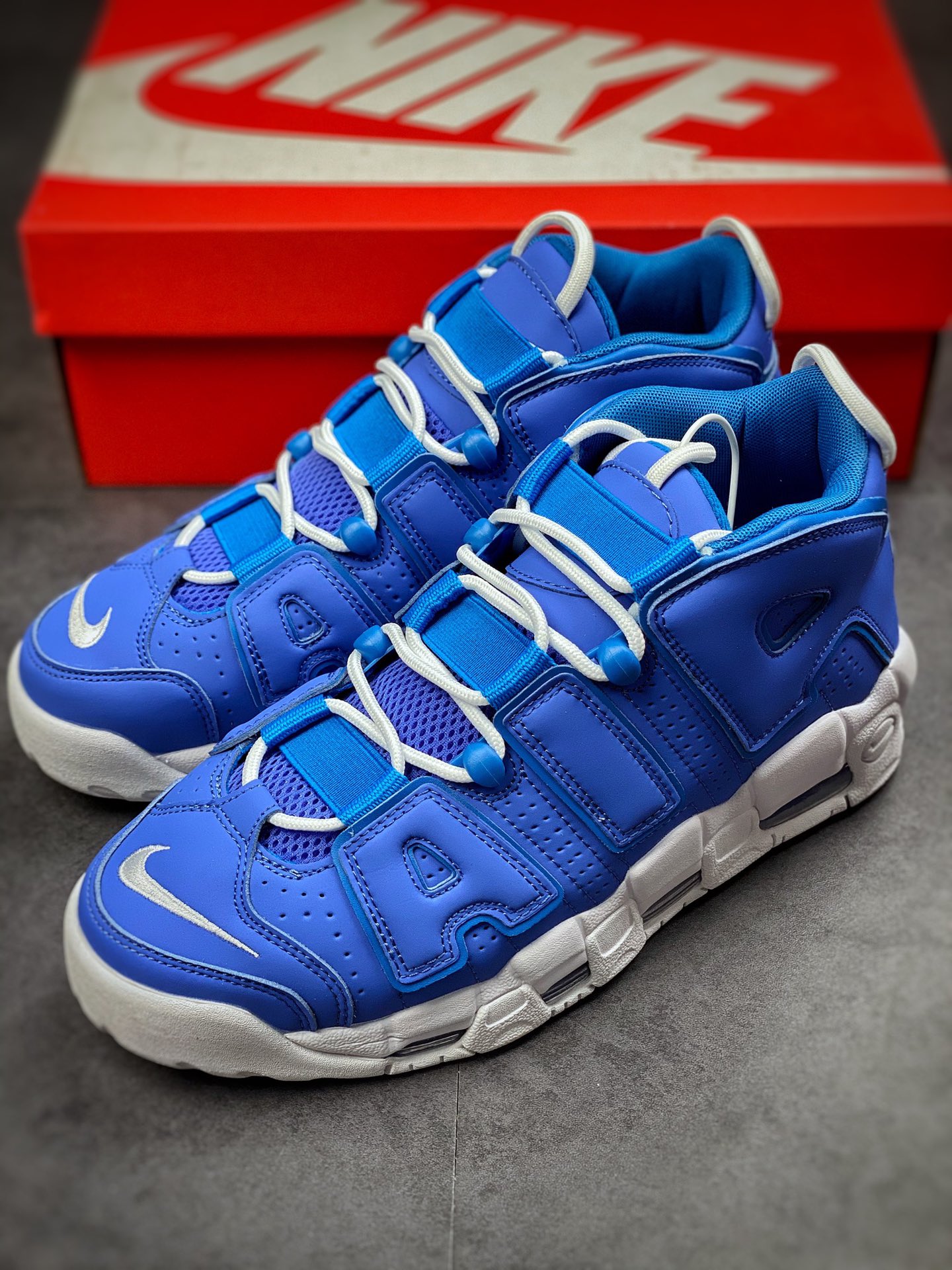 260 Air More Uptempo 北卡蓝 代表着历史最高版本皮蓬 DM1023-400