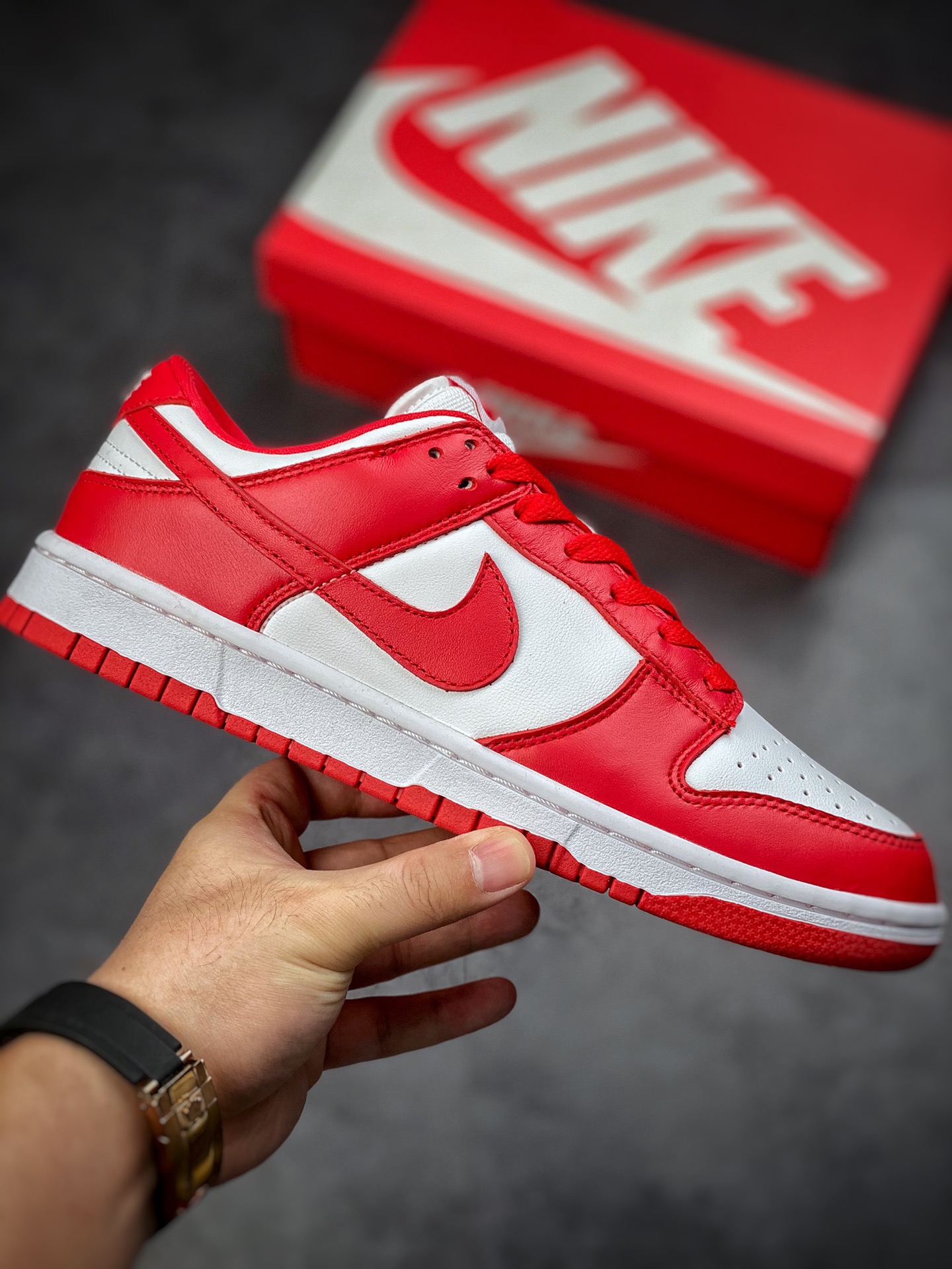 240 Nike SB Dunk low ”University Red” 圣约翰大学红白红配色 CU1727-100