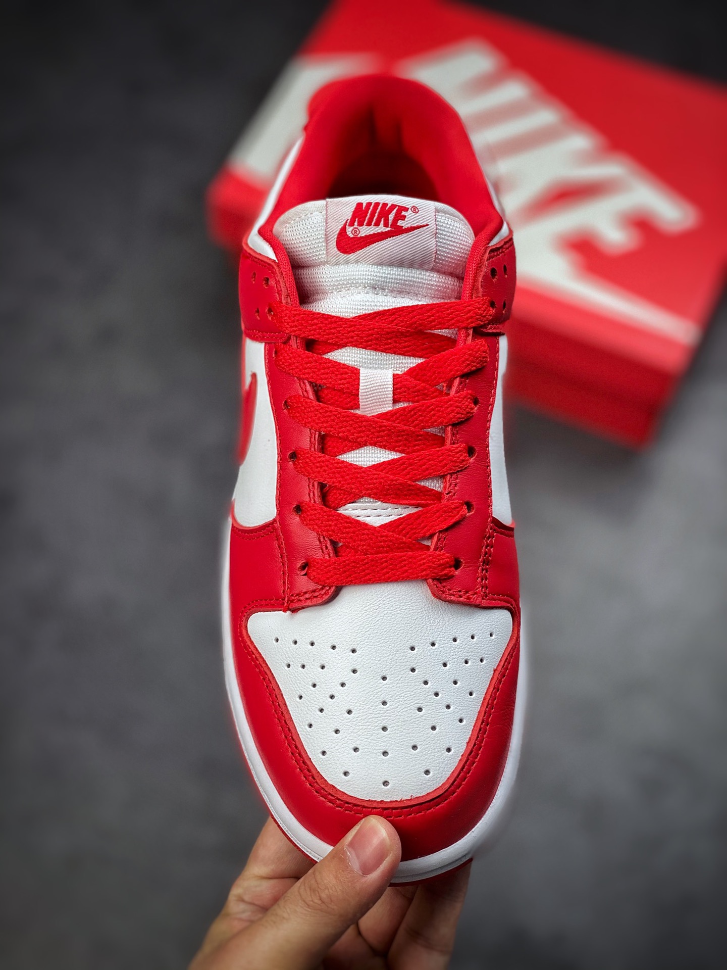 240 Nike SB Dunk low ”University Red” 圣约翰大学红白红配色 CU1727-100
