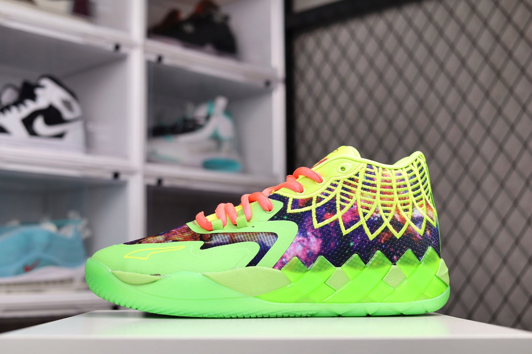 H0  puma 彪马MB.01拉梅洛鲍尔三球一代初代炫彩紫全明星篮球鞋933YBL