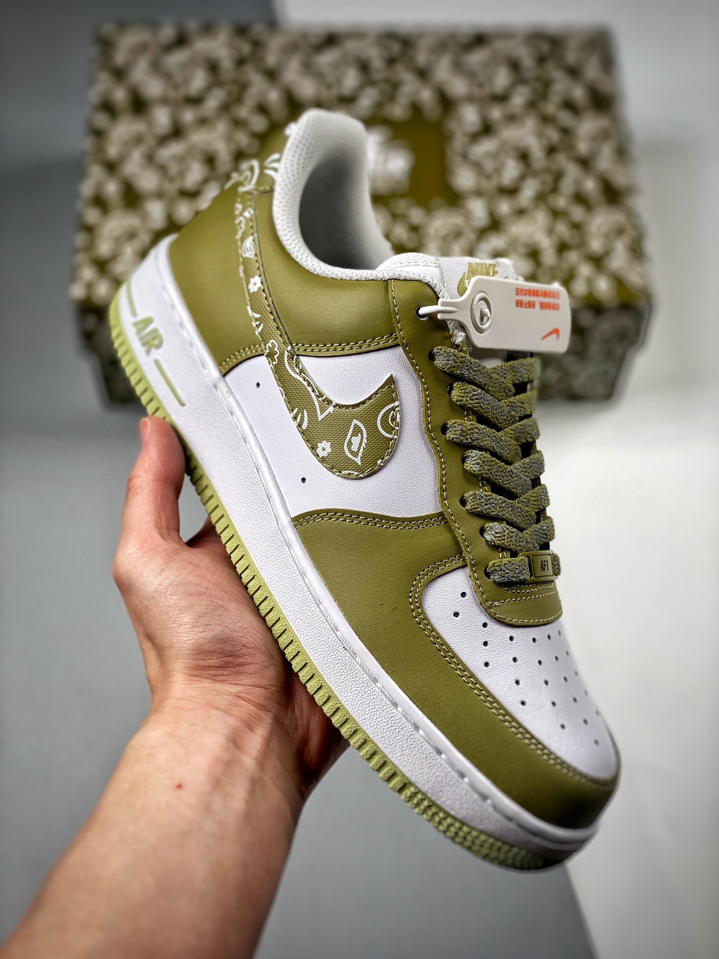 -3 Nike Air Force 1 Low ’07 白土黄 腰果花 空军一号低帮休闲板鞋 原厂定制皮料 定制腰果花鞋盒 原楦原纸板 纯正版型 正品NFC感应芯片 高清洁度 内置全掌气垫 货号：XM6386-556 Size：36 36…