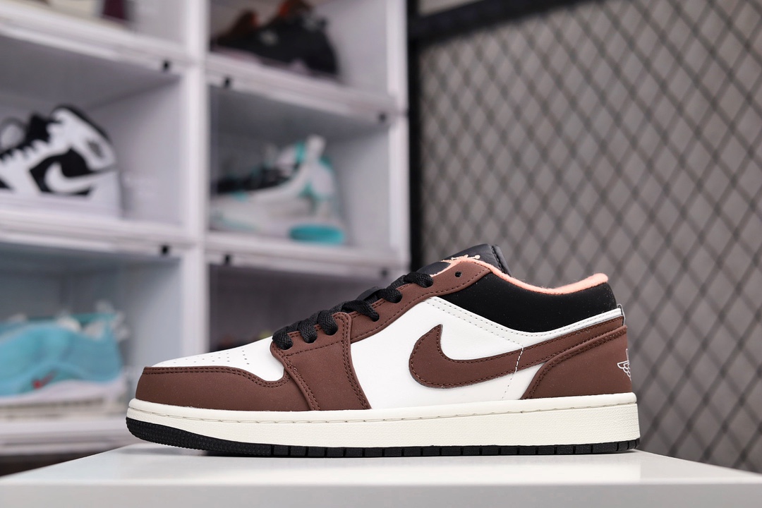 H0 公司级 Air Jordan 1 Low 白棕抽绳 AJ1乔1低帮休闲板鞋 同步官方配色 市场唯一独家头层皮打造 原鞋原档案开发 原厂皮料 原档冲孔鞋头 正确满胶鞋垫 四线拉帮 原厂织唛标 鞋舌高弹海绵填充688RC