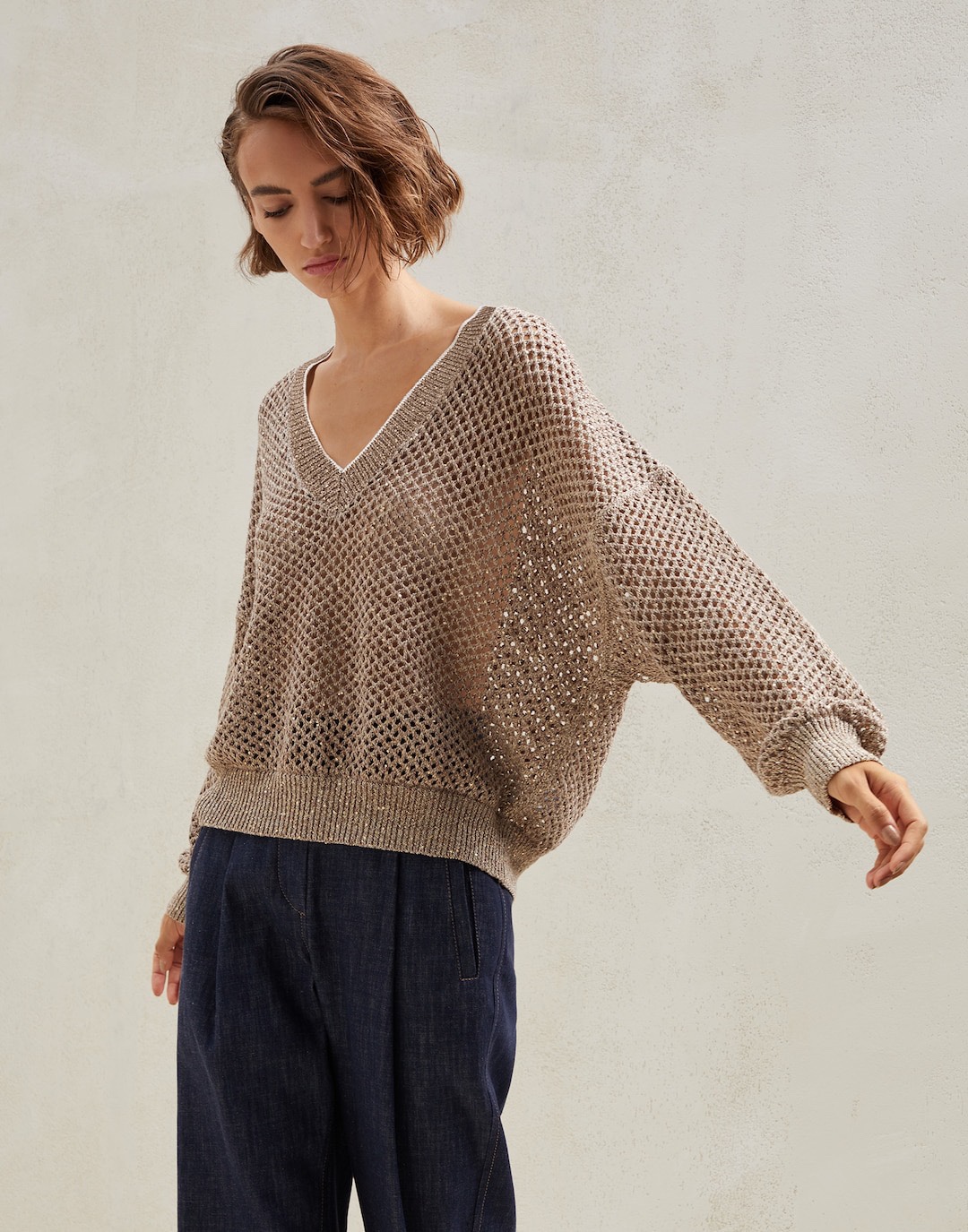 ZILIMARK Women's Shimmering Linen-Cotton Knit Sweater, V-Neck, Relaxed Fit 2 i1653627247 9265 0