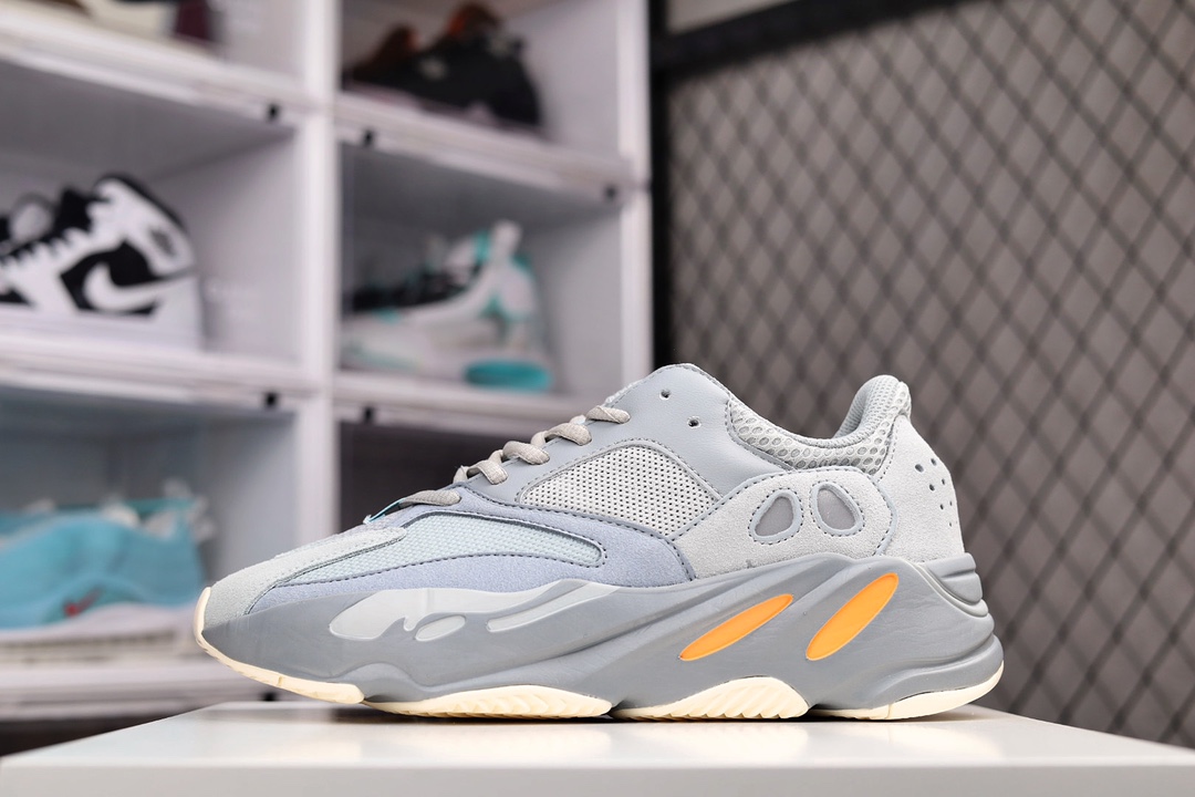 GT纯原 I0 纯原版本 YEEZY BOOST 700 V2 惯性灰 宝藏原厂3D档案数据 原厂纸板 原厂楦头全部原厂数据材料 所有细节与正品对位一致组装工艺精湛 质感细腻
