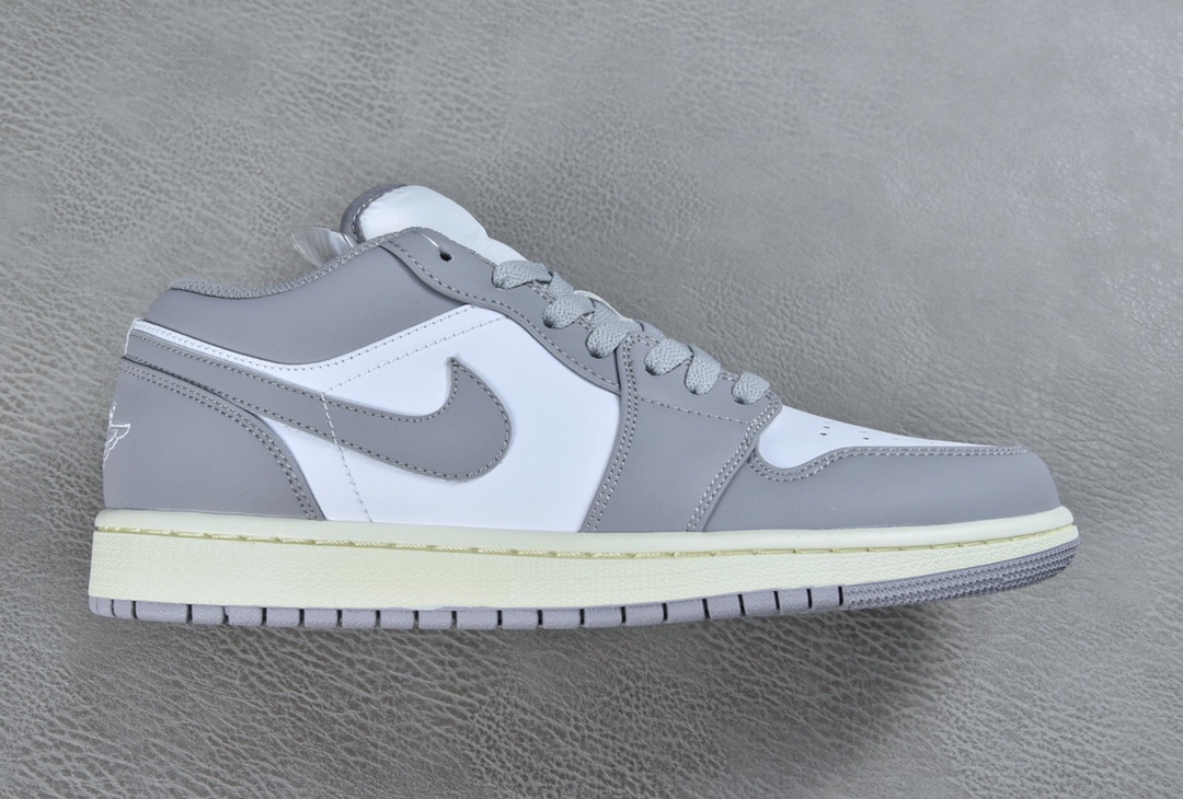 H0 Air Jordan 1 LowAJ1乔1低帮休闲板鞋 同步官方配色市场唯一独家头层皮打造 原鞋原档案开发 原厂皮料 原档冲孔鞋头 正确满胶鞋垫 四线拉帮 原厂织唛标 鞋舌高弹海绵填充