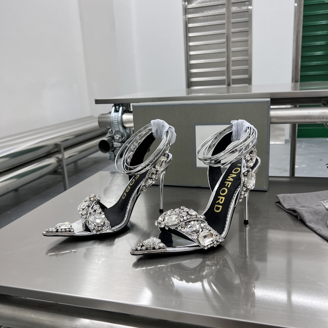 High-End Gold High-Heel Sandals with Crystal Decorations and Custom Paint - 图片 2