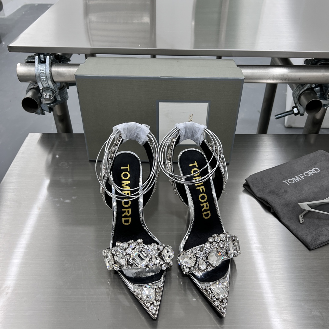 High-End Gold High-Heel Sandals with Crystal Decorations and Custom Paint - 图片 9