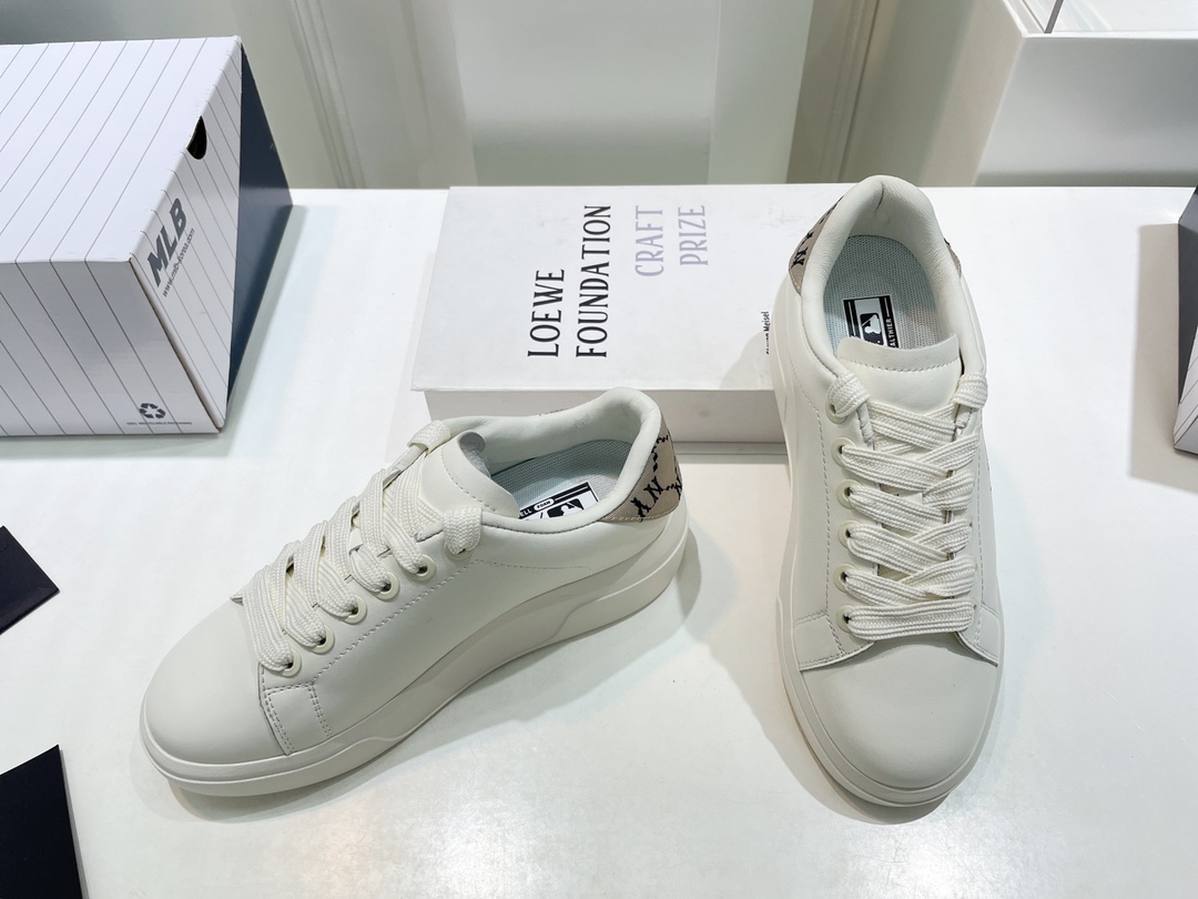 MLB 2022 Spring Collection: Chunky Liner Series with Baseball-Inspired Design - 图片 3
