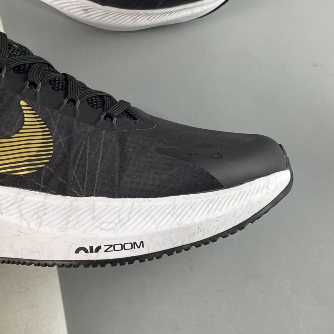 P180 Nike Zoom Winflo 8 登月新款运动休闲缓震跑步鞋 CW3419-009