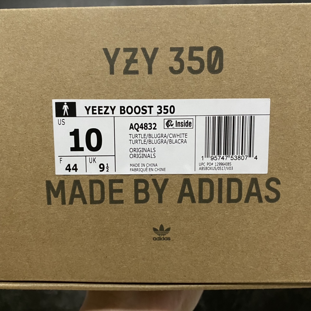 图片[8]-H12版本2022版Yeezy350初代 \”Turtle Dove\” 灰白 AQ4832 原厂再生高弹纱 艺超原厂鞋带 原厂Cost高斯环保线 百宏原厂后拉织带环 德国进口巴斯夫大底 原档案底模数据 区别市面一切版本 均不是一个档次 辰元原厂针织代工 细节还原度极高 大几率过验 尺码 36 36.5 37 38 38.5 39 40 40.5 41 42 42.5 43 44 44.5 45 46 47 48-选品中心