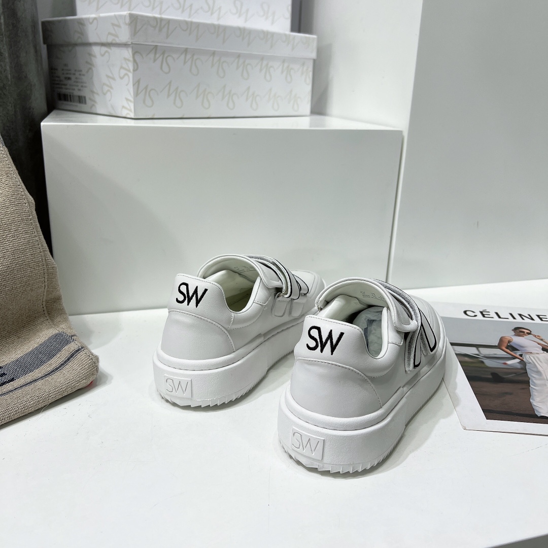 Stuart Weitzman’s 2022 Spring/Summer Shoes: Comfortable and Luxurious Fashion for Modern Women - 图片 4