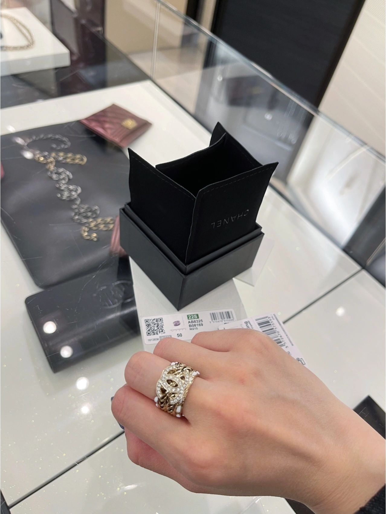 Chanel Zp 白色