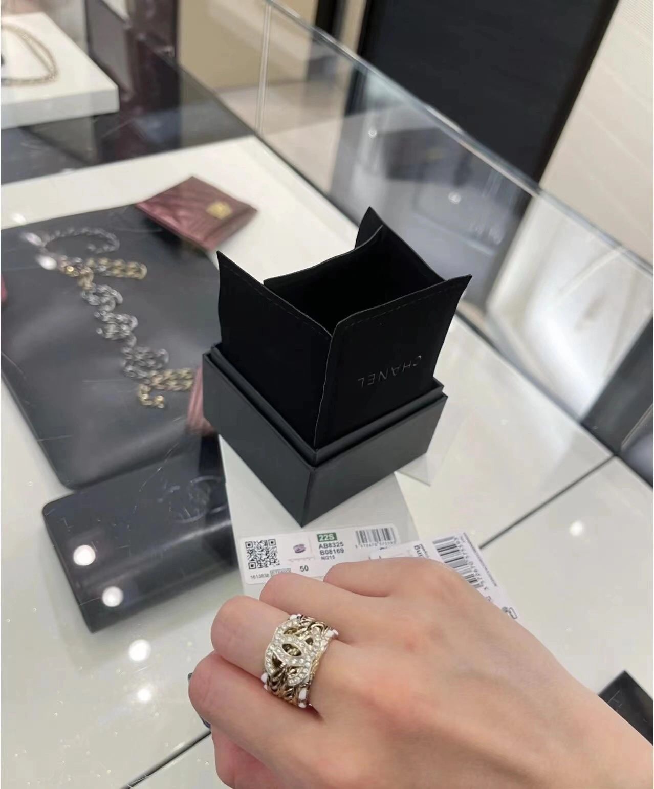 Chanel Zp 白色