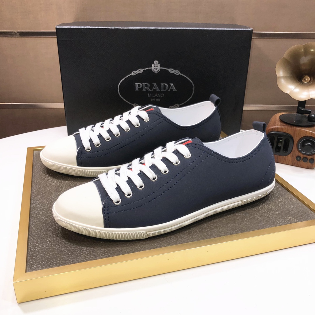 I5 普拉达🔝男鞋高端品牌：官网1：1最新力作：鞋面采用意大利进口头层牛皮🇻🇺➕羊皮内里制作 ，让行走更加便捷舒适，惊世之作 打造时尚个性衬托你的与众不同潮男必备!经典 3色可选数码:38-4545定做不退换