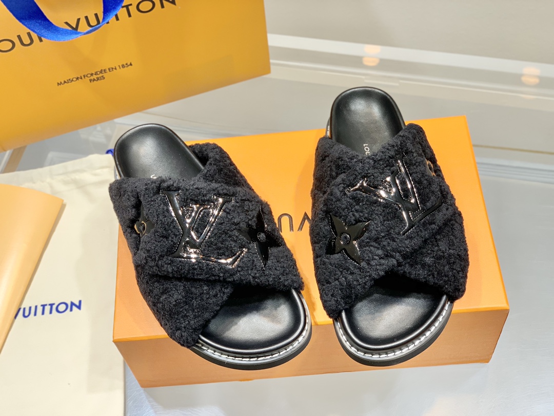 LOUIS VUITTON ウールスリッポン 軽量で快適-トップバージョン