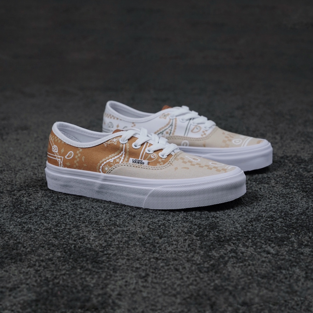 G0 Vans Authentic 拼色腰果花范斯官方 米色拼接腰果花帆布鞋