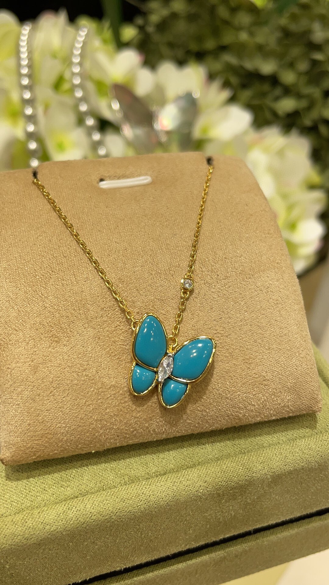 NO:631710,Special high-end jewelry customization. Real gold and real diamonds have a limited budget. Customization is the most suitable. If you like it, don’t miss it. It’s rare to have such a complete range of ready-made jewelry. The jewelry craftsmanship has a long delivery period. If you like Bai Fumei, you must be quick, Cardia high-end jewelry.19860909高级珠宝定制专场 真金真钻预算有限 定制最合适 喜欢不要错过 难得现货这么齐全 珠宝工艺货期久 喜欢的白富美一定要手快,,卡迪亚高端饰品,Jewelry