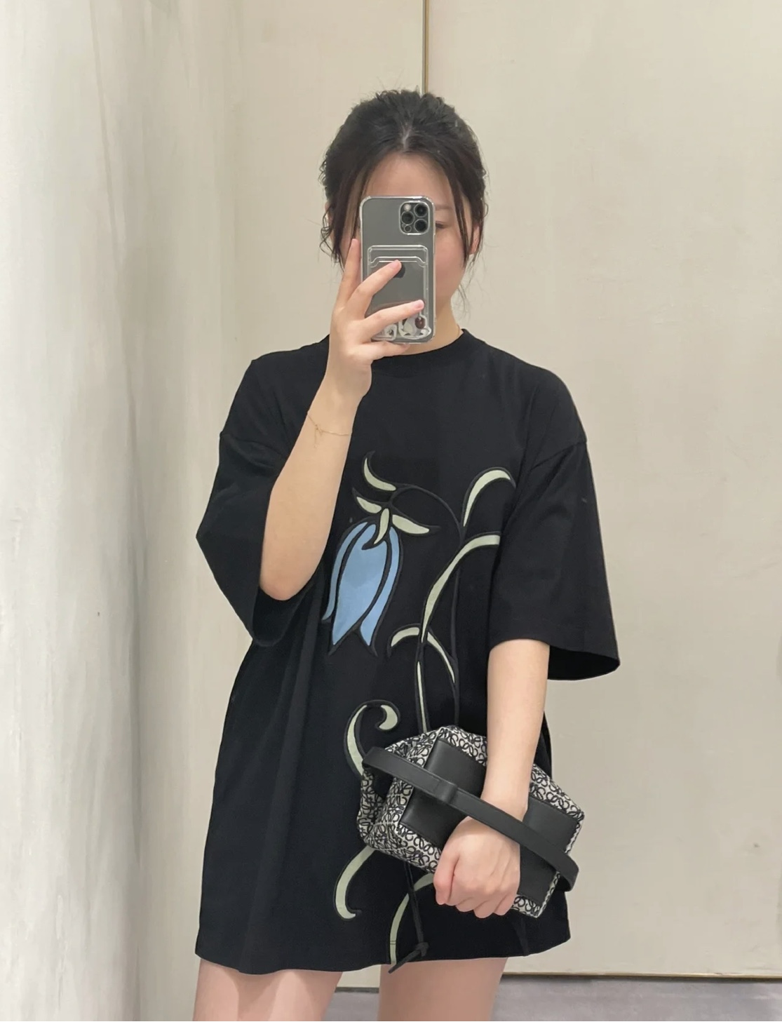 Loewe罗意威 Cubi绣花便当包腋下包 0559小号黑色