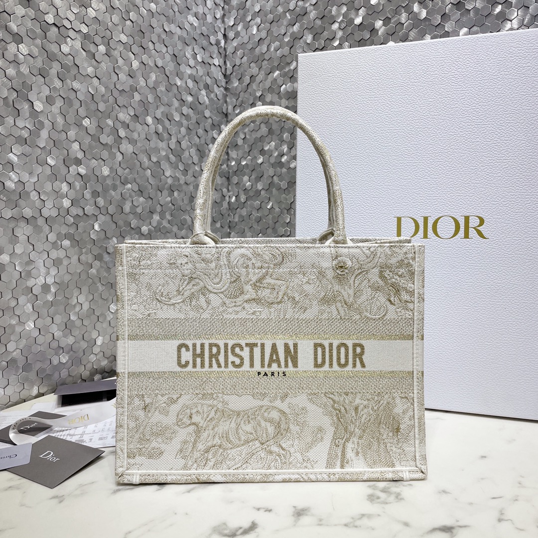Dior Book Tote Sale
 Handbags Tote Bags Gold Embroidery