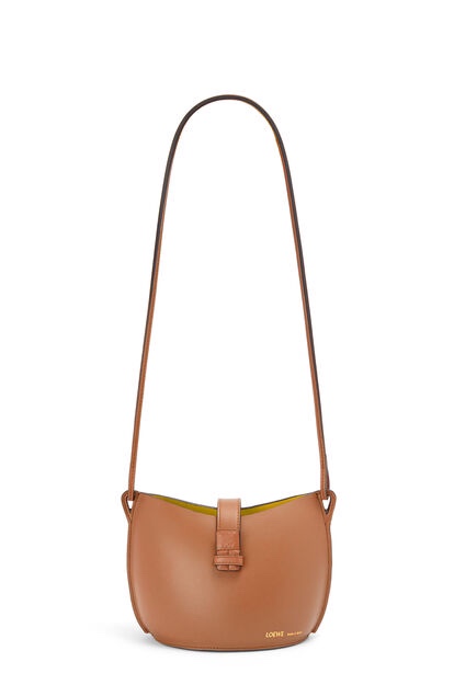 LOEWE罗意威 Moulded Bucket Bag 0677棕色