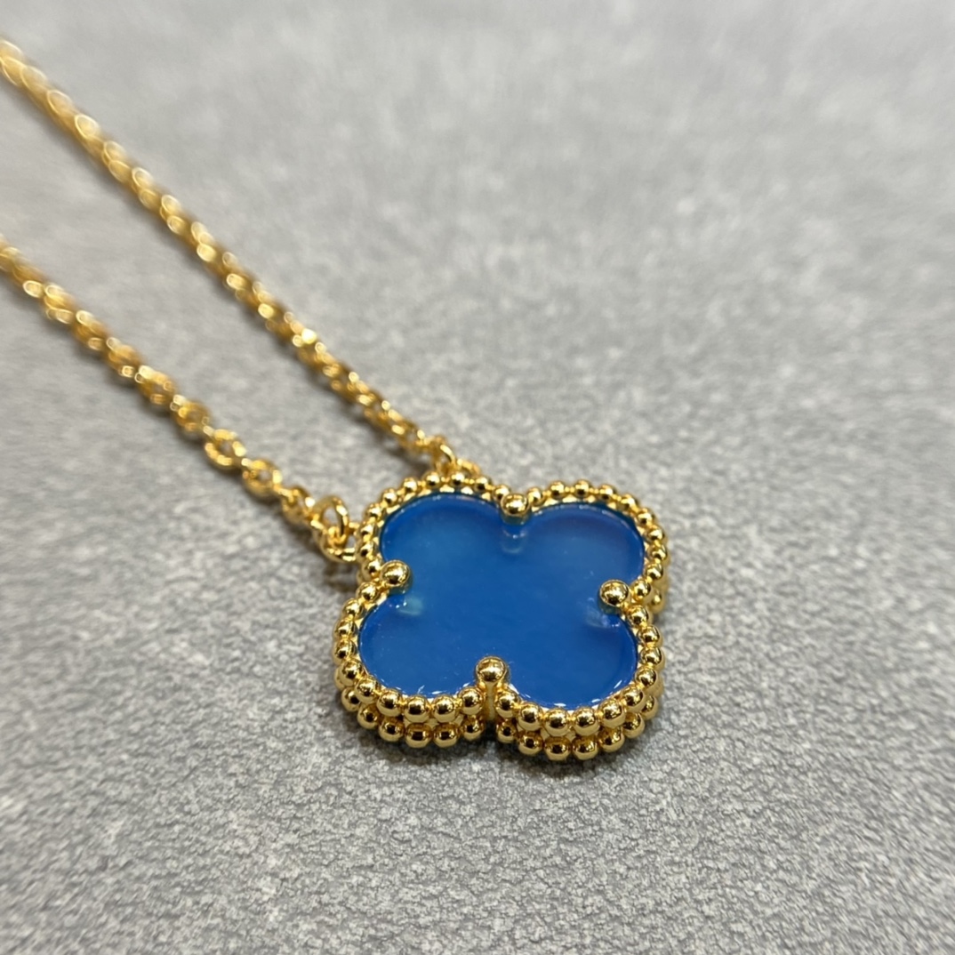 Van Cleef & Arpels vca 四叶草