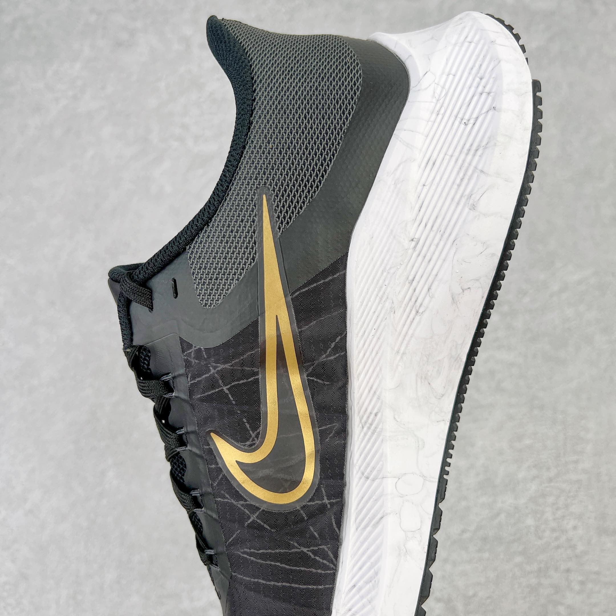 图片[7]-＃TG纯原 NK Air Zoom Winflo V8 登月网面透气专业跑步鞋 CW3419-009 原档案数据原厂网纱 正确高频花纹 前后掌内置Zoom Air气垫 原装MD大底 脚感完美还原 原盒原配 QC检验、钢印 俱全 原底科技 同步原版 脚感堪比Boost 实拍调校N版已经零色差零失真 百分百还原实物色彩所见即所得 不存在货不对板色差等低级问题 选购参考实物拍摄 不混卖不参货 只用心做好货严格选品 承诺混一赔十 尺码：36 36.5 37.5 38 38.5 39 40 40.5 41 42 42.5 43 44 44.5 45-选品中心