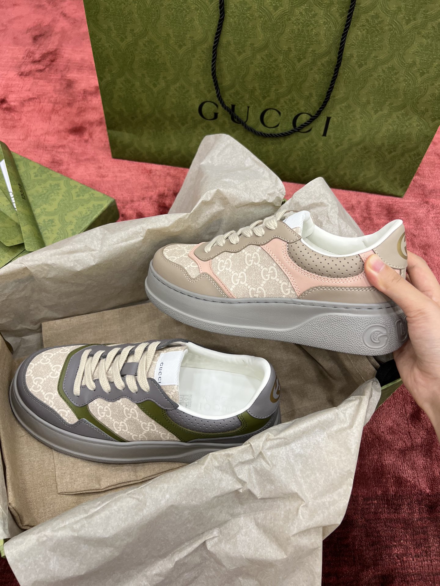 Gucci Women's Sneakers Fashionable and Comfortable Design, Perfect for Daily Wear 5 i1653747872 4623 3