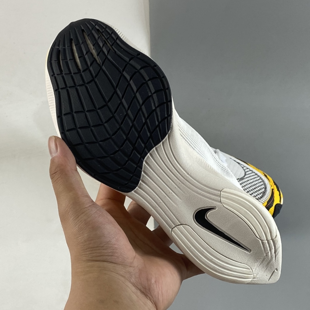 P180  Nike Zoom Vaporfly Next％ 2 马拉松 超轻透气网面前卫跑步鞋 DM7601-100