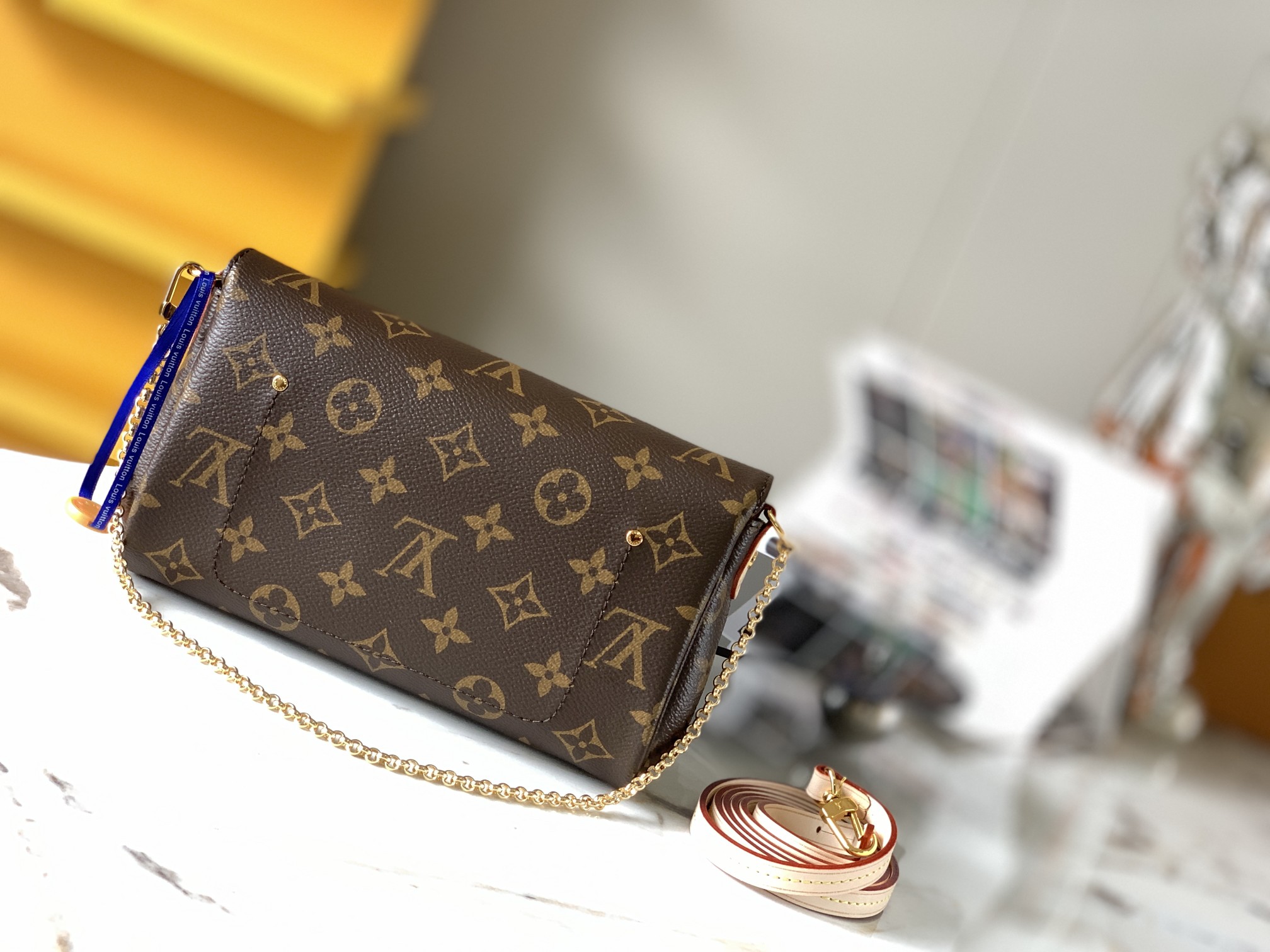 路易威登 Louis Vuitton 高定典藏名品高定成衣时装外套连衣裙衬衫T恤 #7EABC60A 3