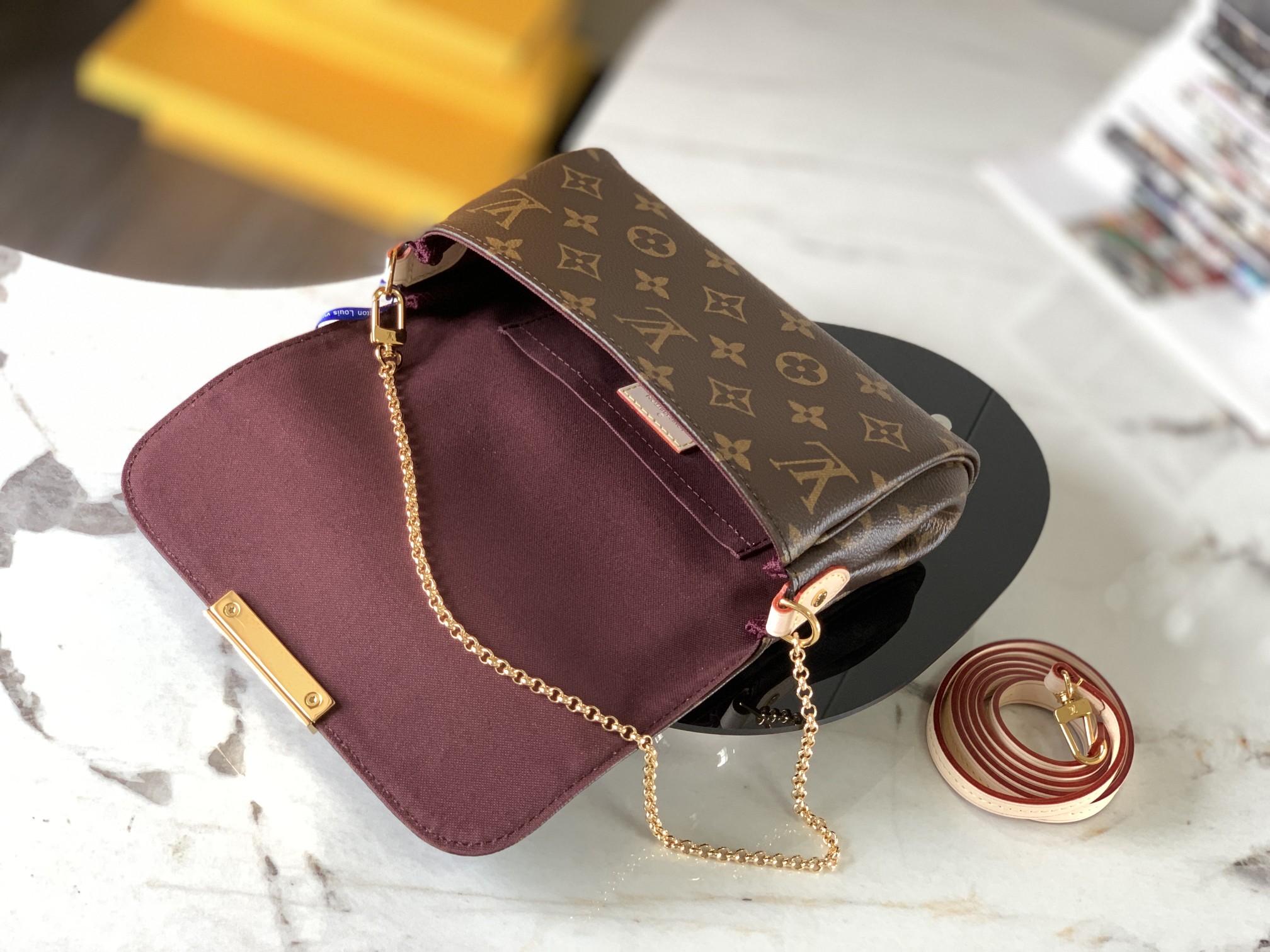 路易威登 Louis Vuitton 高定典藏名品高定成衣时装外套连衣裙衬衫T恤 #7EABC60A 6