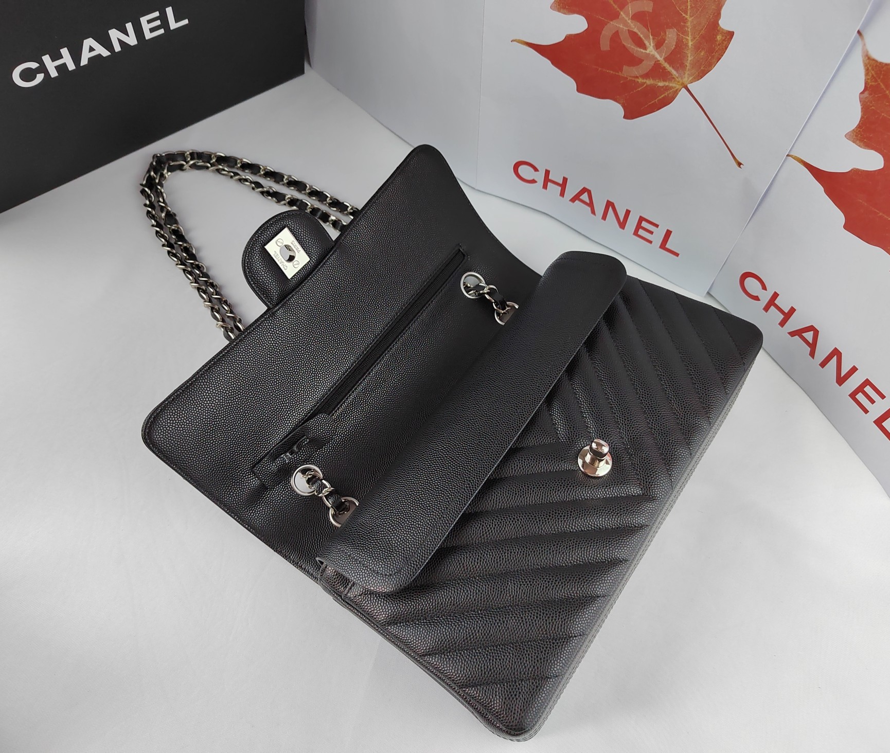 顶级货_厂跑量价高端定制品Chane1ClassicBag01112演绎了Chane1的经典高雅简约精美