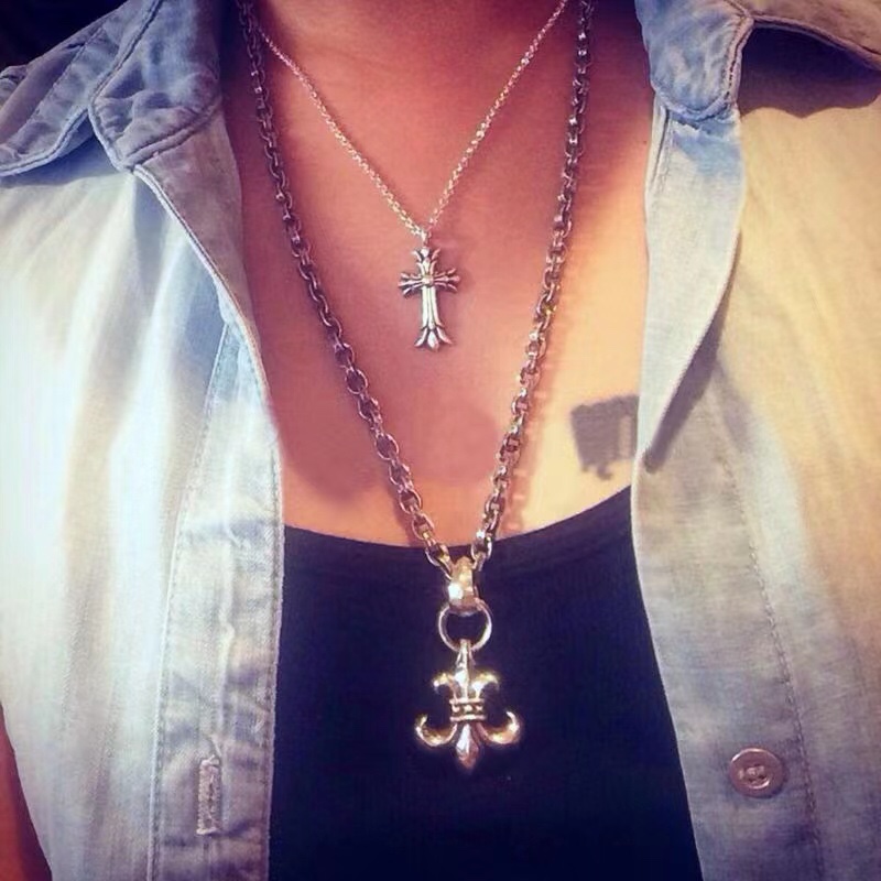 Chrome Hearts 高版本克罗心大号双环童军花吊坠配字母链，尺寸50-70，可搭配其他项链