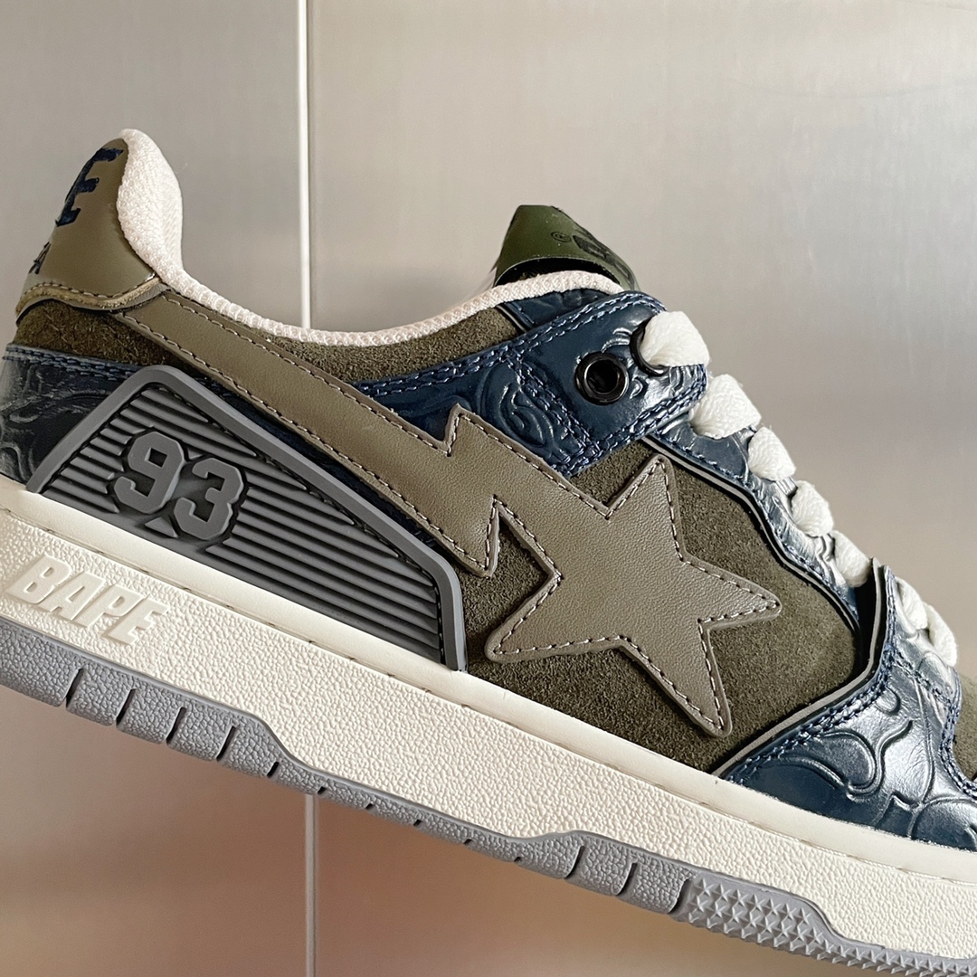 BAPE STATM Sneakers: Iconic Style and Comfort for All Ages - 图片 8