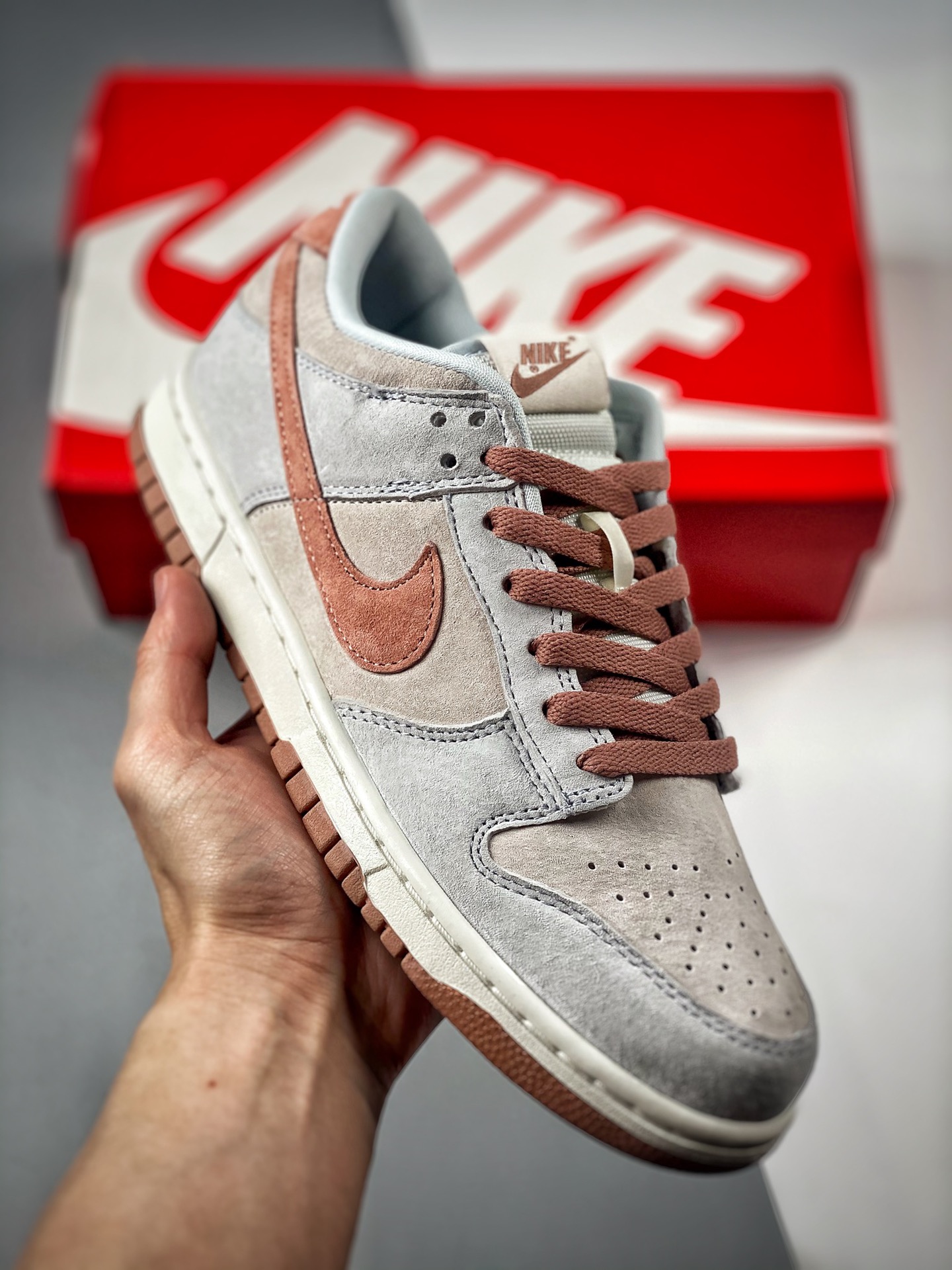 -4 Nk Dunk SB Low Rosa fósil, producción original de fábrica grande, primer lanzamiento con fotos reales, material de p…