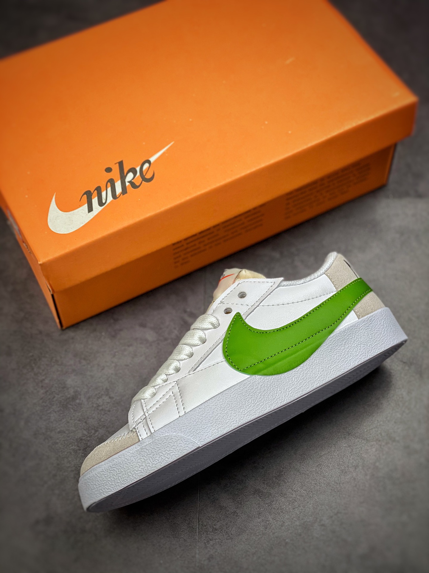 150 Nike Blazer Low’77 Jumbo 白绿 经典百搭低帮开拓者休闲运动板鞋 DV9122-131-莆田鞋,莆田鞋货源,高仿鞋,高仿鞋货源,安福档口,莆田高仿鞋,莆田鞋批发,高仿鞋批发,莆田高仿运动鞋,高仿运动鞋,莆田运动鞋 150 Nike Blazer Low’77 Jumbo 白绿 经典百搭低帮开拓者休闲运动板鞋 DV9122-131