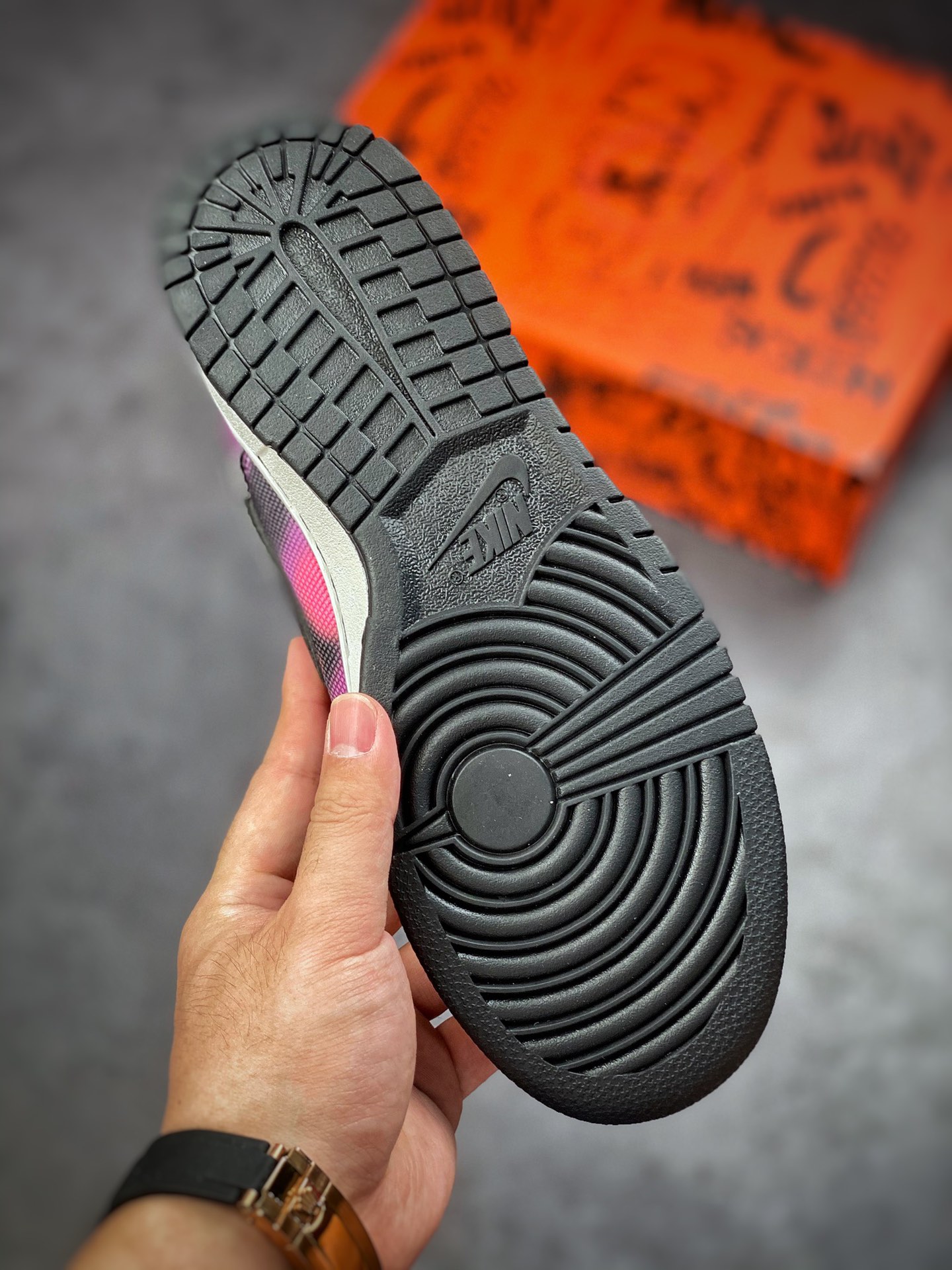 300 Nike Dunk Low  ”Graffti” 扎染 街头涂鸦系列 DM0108-002