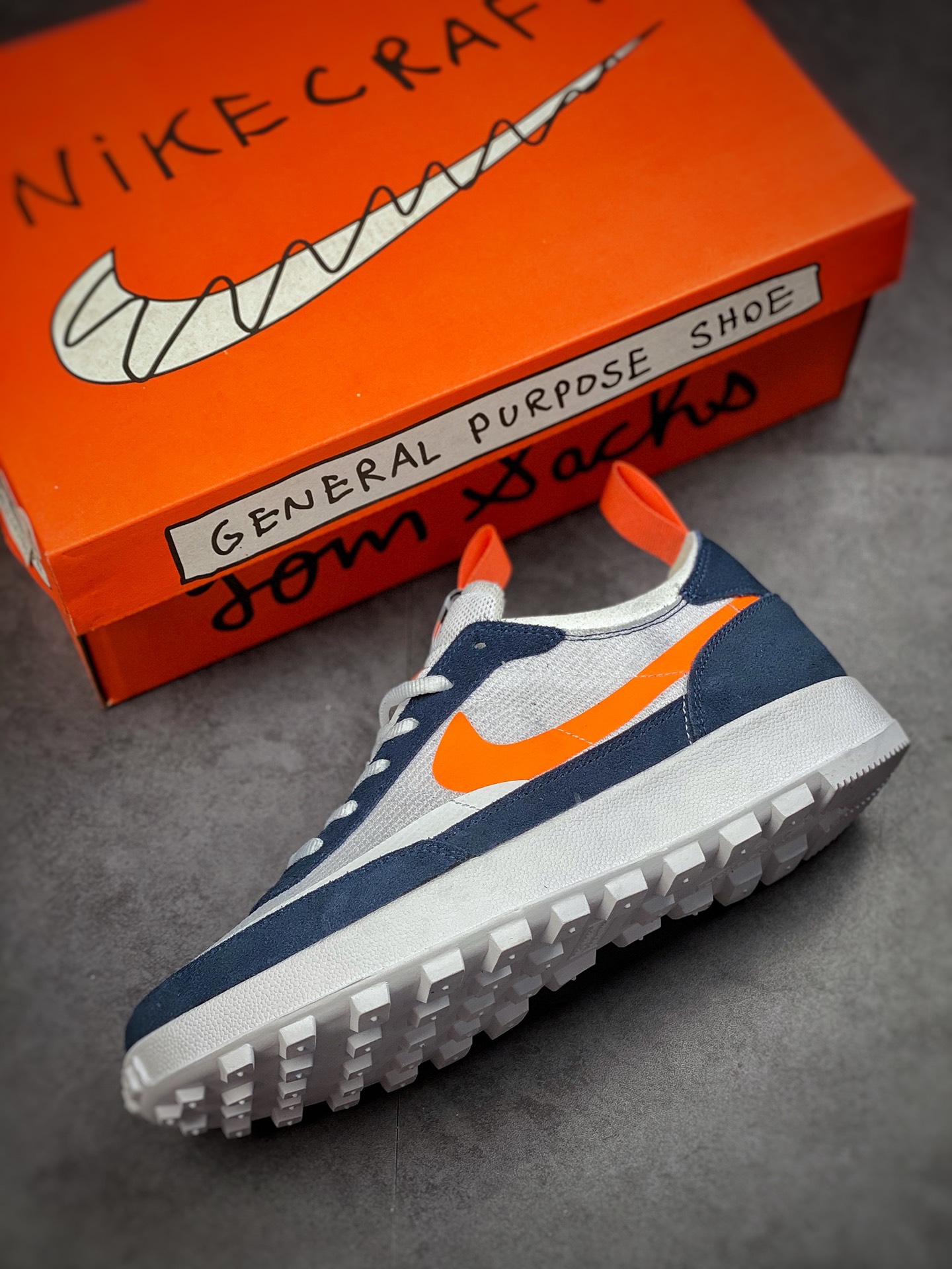 180 Tom Sachs x Nike Craft 白蓝 DA6672-107