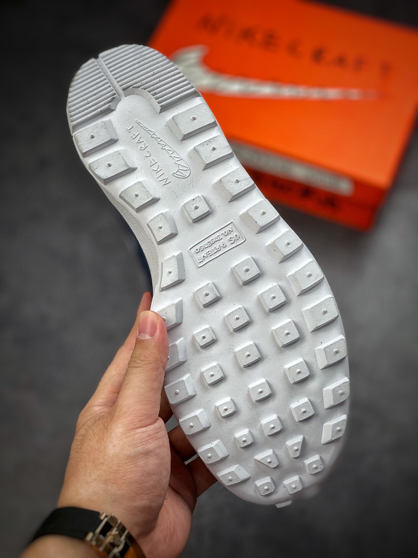 180 Tom Sachs x Nike Craft 白蓝 DA6672-107