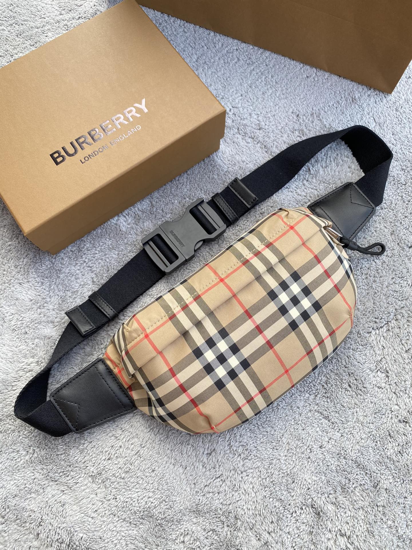 버버리 가방 Burberry 39911