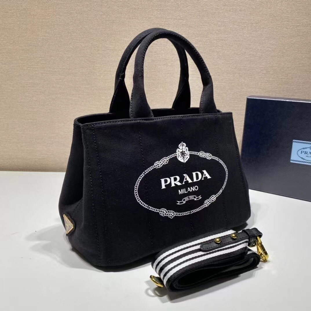 Prada bag 3