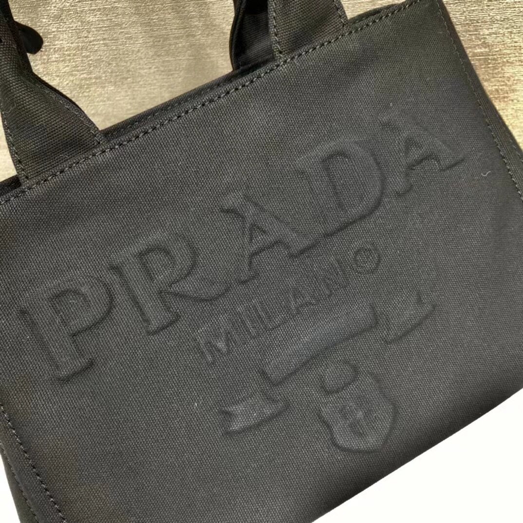 Prada bag 6