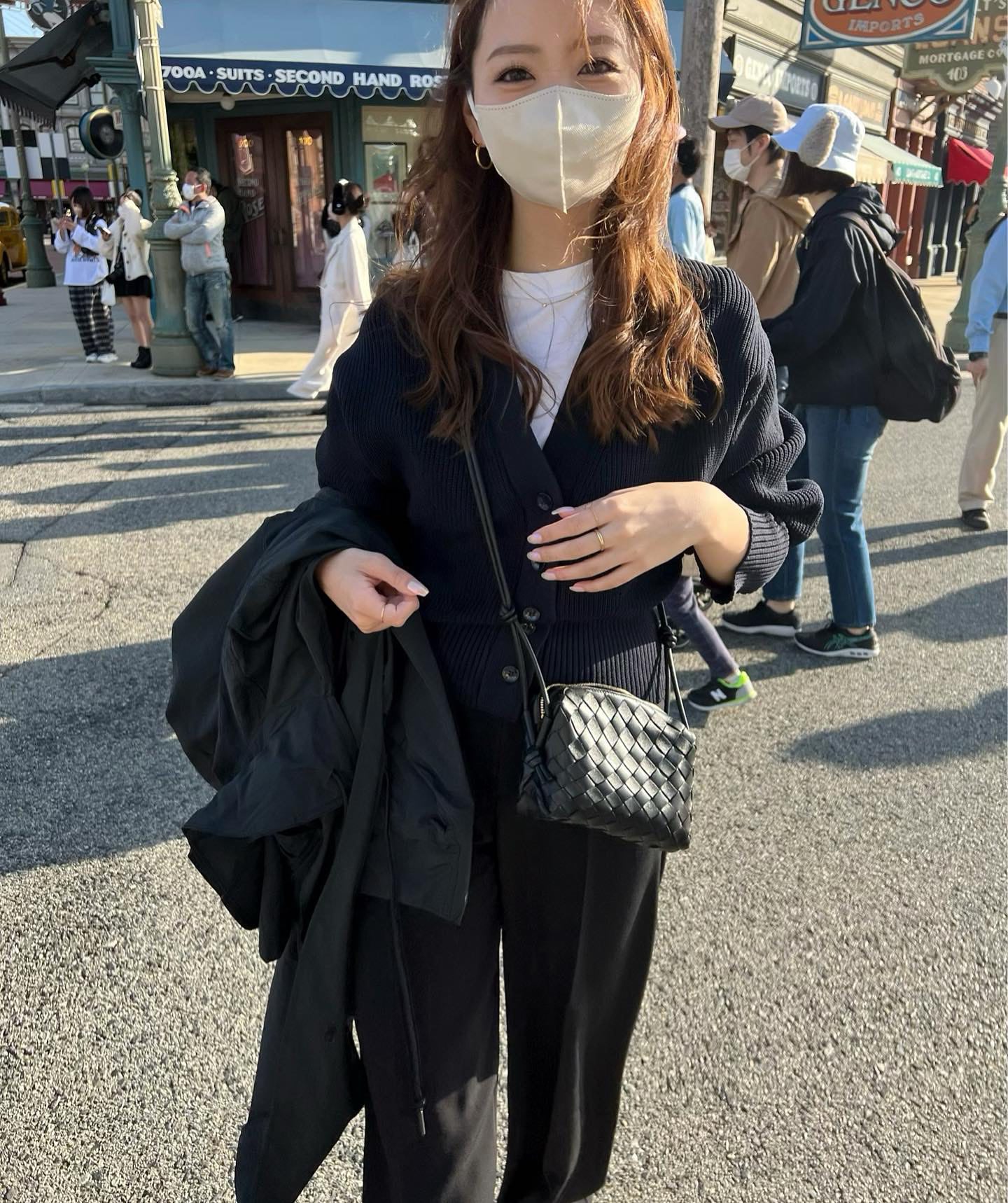 Bottega Veneta LOOP 编织小方包 666683黑色