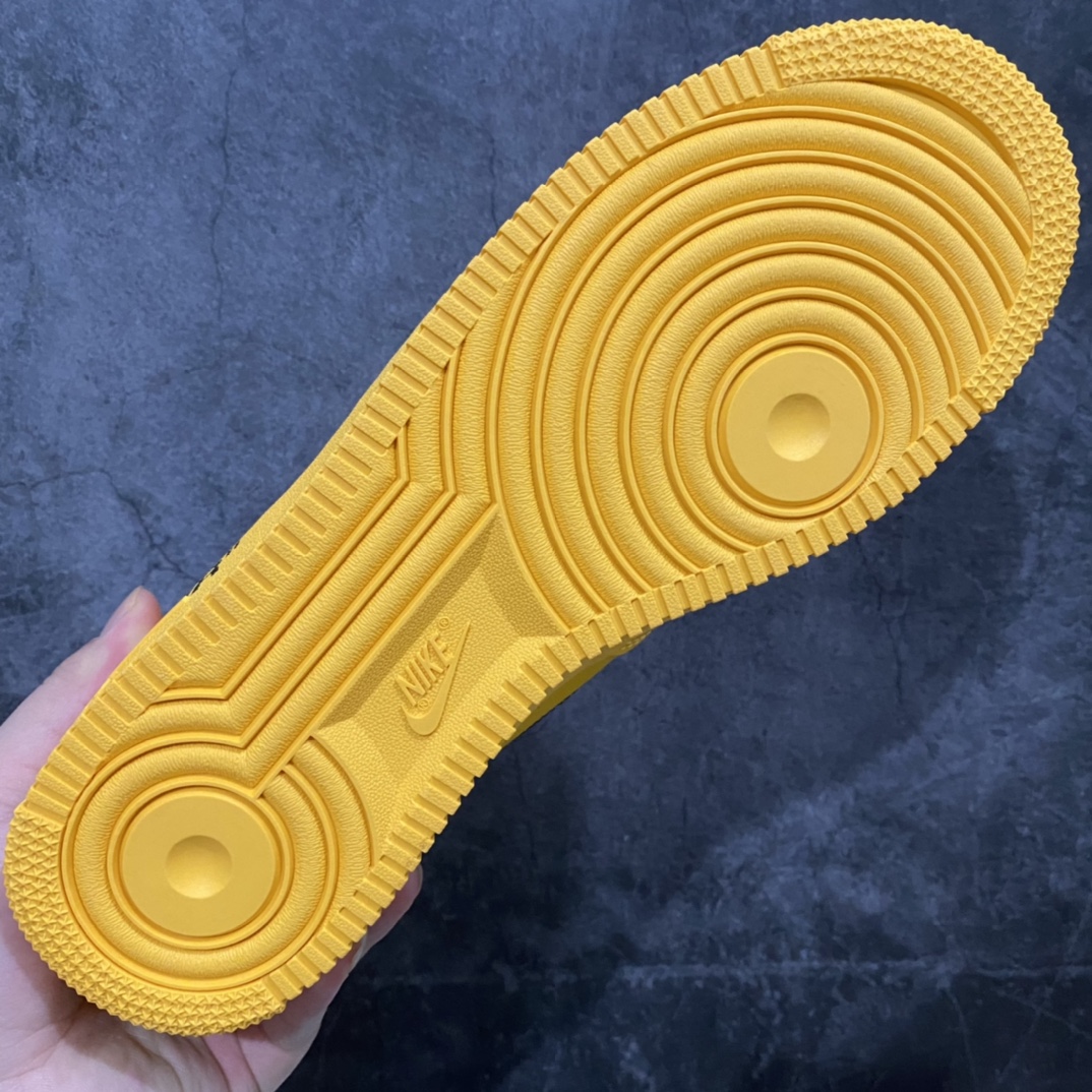 图片[9]-渠道纯原版 Nike Air Force1 X Off White AF1 OW 黄色色艺术馆 DD1876-700 重金购入原鞋开发 耗时多个月开发打造 北美突袭发售一波 现正品价格逼近两万元大关 市面唯一使用正确批次卡色 Prime Asia 贝利原厂皮料 （与zp无色差）原楦原纸板 确保最大程度还原鞋头采用数码冲孔 清洁度完美 正确中底双色四线拉帮 侧面字体采用原厂高频工艺 多层印刷加厚处理 立体清晰 区分市面单层油墨印刷 原厂防盗扣 原档案大底 第一批仅1200双 外贸客户必主推版本 尺码 36 36.5 37.5 38 38.5 39 40 40.5 41 42 42.5 43 44 44.5 45 46 47.5-选品中心