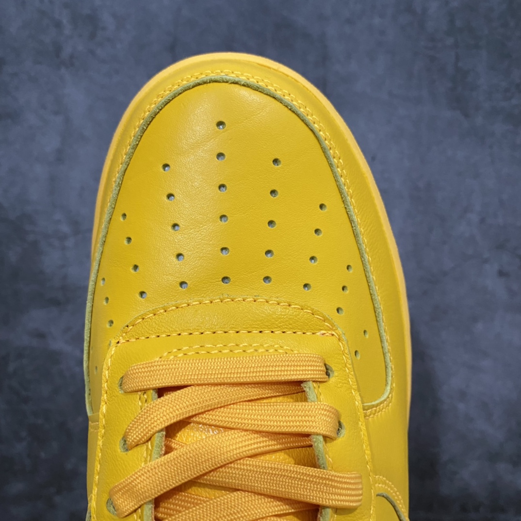 图片[5]-渠道纯原版 Nike Air Force1 X Off White AF1 OW 黄色色艺术馆 DD1876-700 重金购入原鞋开发 耗时多个月开发打造 北美突袭发售一波 现正品价格逼近两万元大关 市面唯一使用正确批次卡色 Prime Asia 贝利原厂皮料 （与zp无色差）原楦原纸板 确保最大程度还原鞋头采用数码冲孔 清洁度完美 正确中底双色四线拉帮 侧面字体采用原厂高频工艺 多层印刷加厚处理 立体清晰 区分市面单层油墨印刷 原厂防盗扣 原档案大底 第一批仅1200双 外贸客户必主推版本 尺码 36 36.5 37.5 38 38.5 39 40 40.5 41 42 42.5 43 44 44.5 45 46 47.5-选品中心