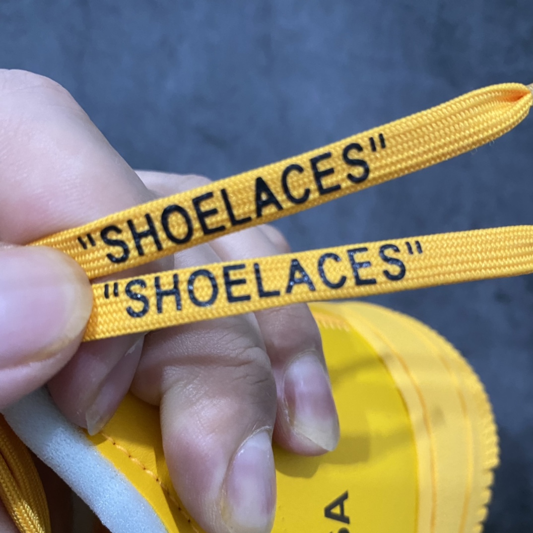 图片[7]-渠道纯原版 Nike Air Force1 X Off White AF1 OW 黄色色艺术馆 DD1876-700 重金购入原鞋开发 耗时多个月开发打造 北美突袭发售一波 现正品价格逼近两万元大关 市面唯一使用正确批次卡色 Prime Asia 贝利原厂皮料 （与zp无色差）原楦原纸板 确保最大程度还原鞋头采用数码冲孔 清洁度完美 正确中底双色四线拉帮 侧面字体采用原厂高频工艺 多层印刷加厚处理 立体清晰 区分市面单层油墨印刷 原厂防盗扣 原档案大底 第一批仅1200双 外贸客户必主推版本 尺码 36 36.5 37.5 38 38.5 39 40 40.5 41 42 42.5 43 44 44.5 45 46 47.5-选品中心